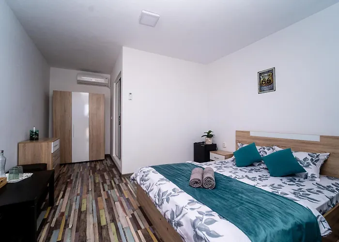 Complex Route 66 Vama Veche